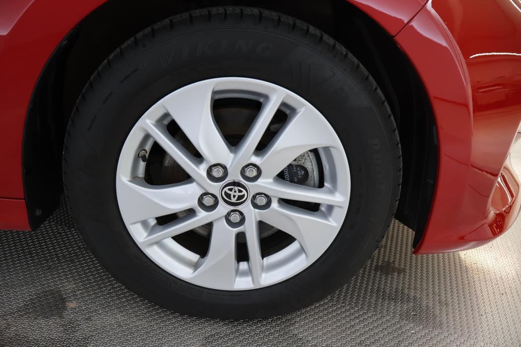 TOYOTA Yaris 2023