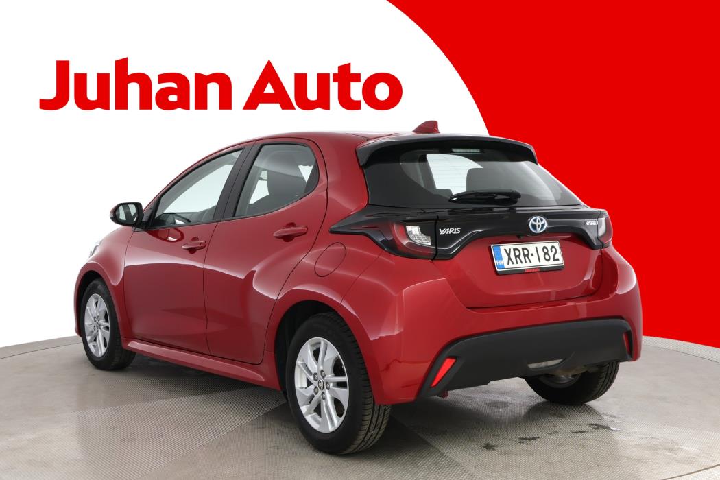TOYOTA Yaris 2023