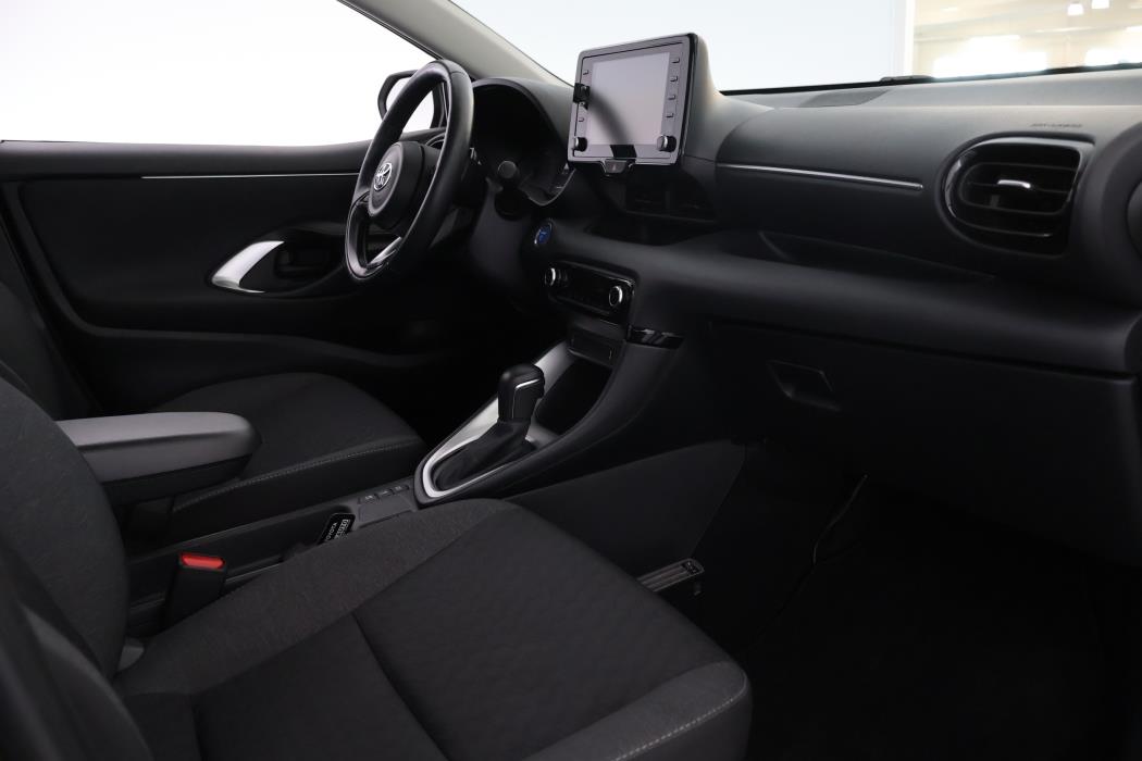 Toyota Yaris 2023