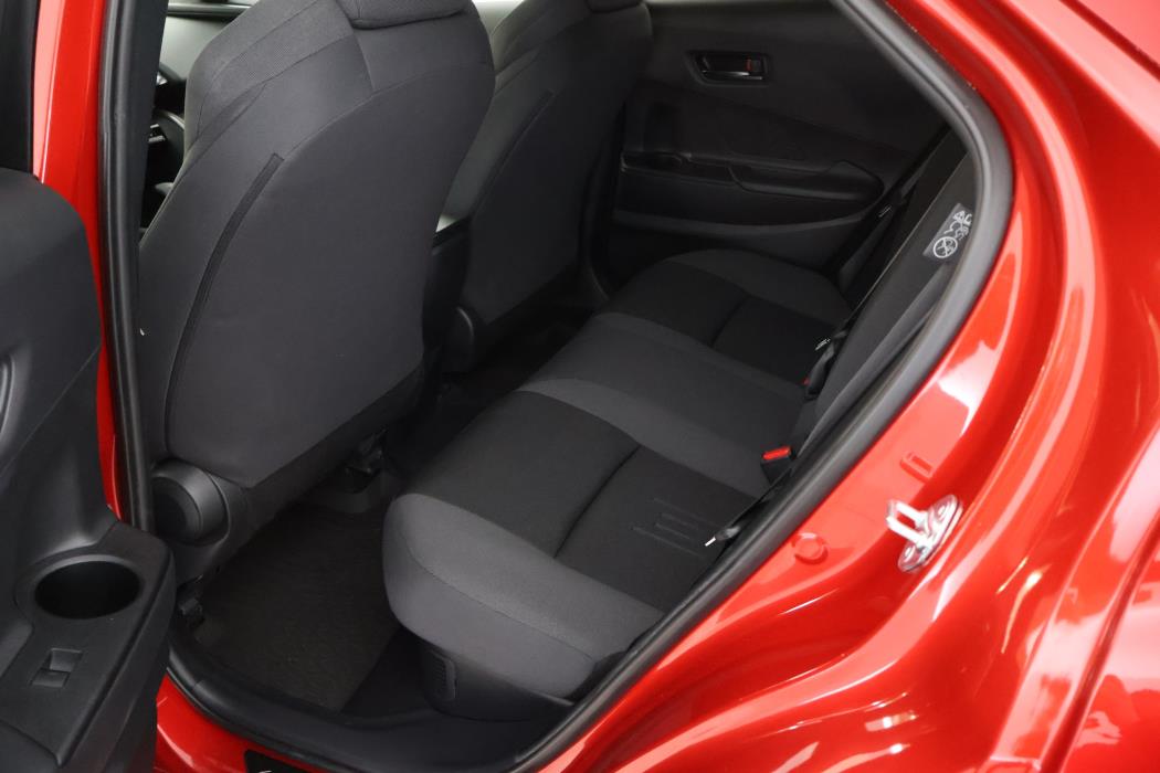 TOYOTA C-HR 2024