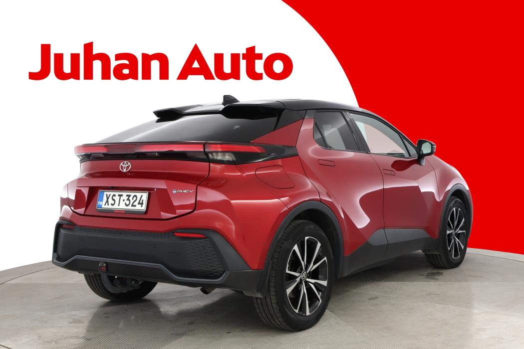 TOYOTA C-HR 2024