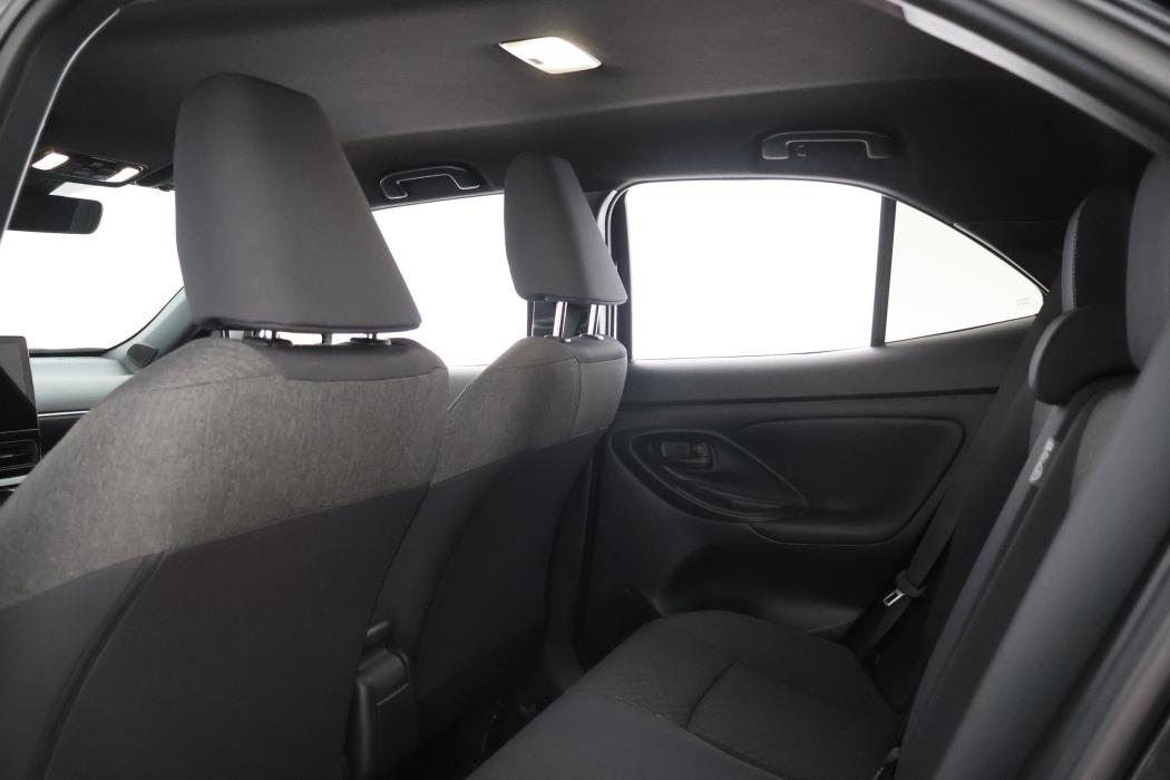 TOYOTA Yaris Cross 2026