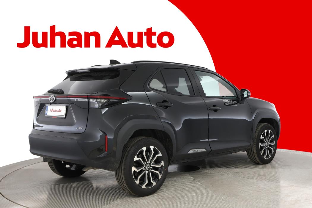 TOYOTA Yaris Cross 2026