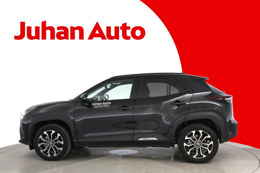 TOYOTA Yaris Cross 2026