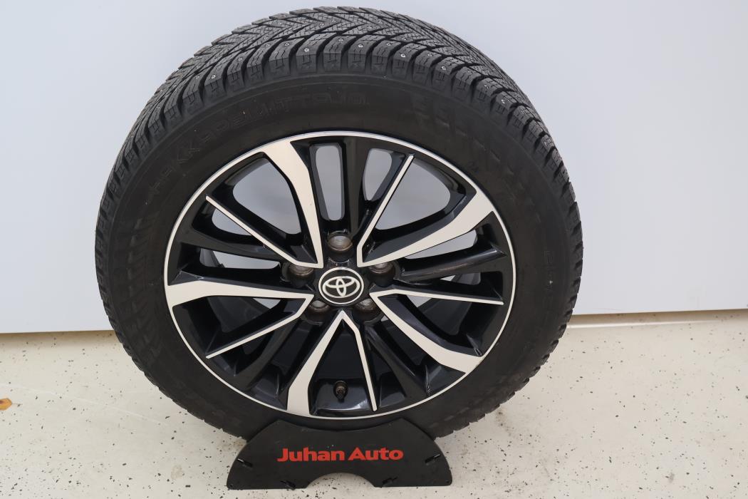 TOYOTA Avensis 2018