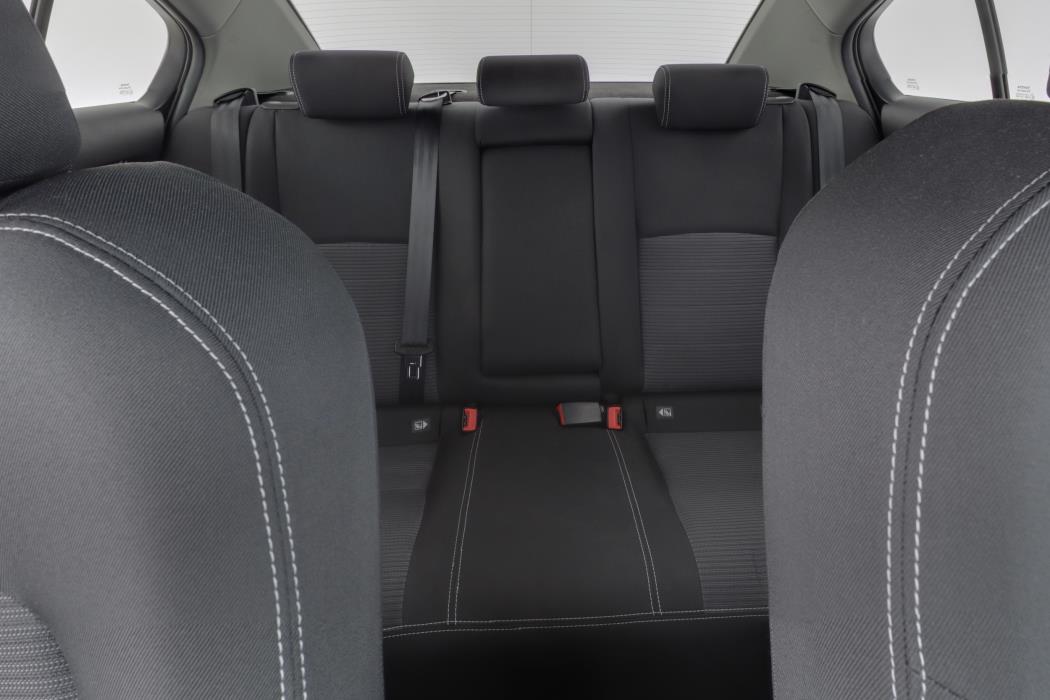TOYOTA Avensis 2018
