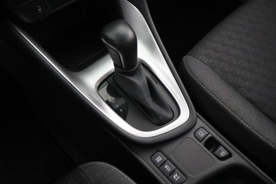 Toyota Yaris 2023