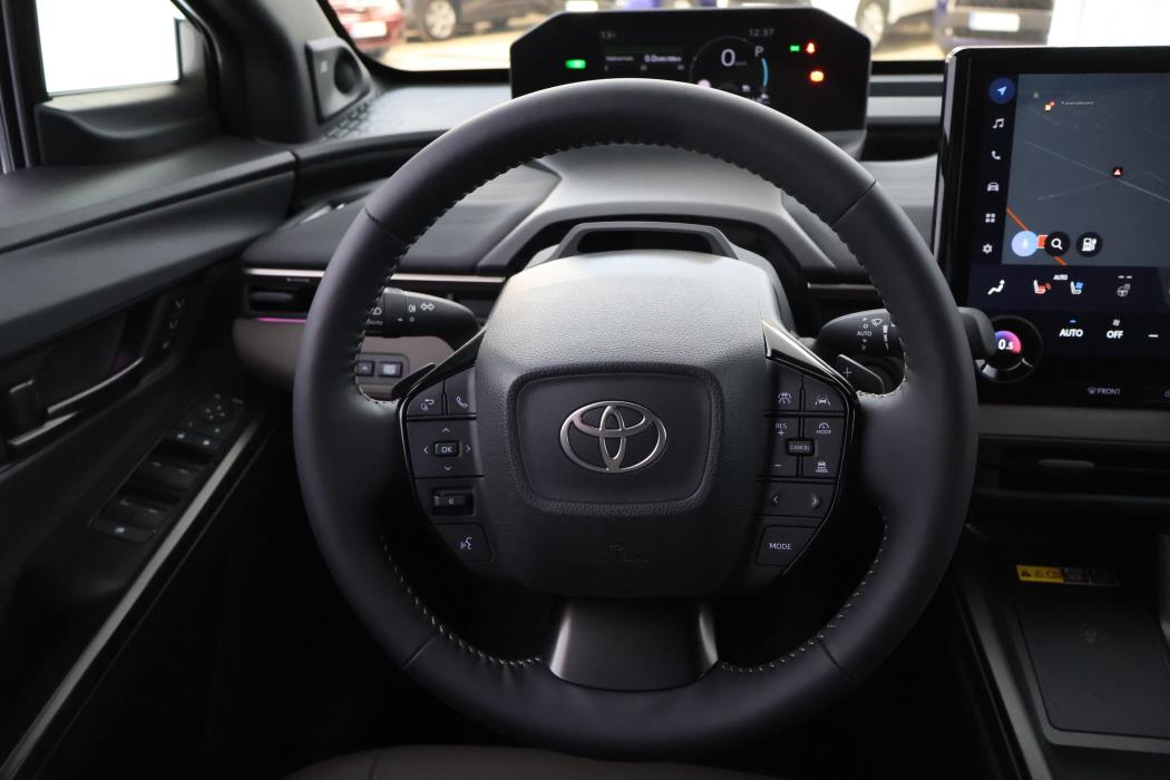 TOYOTA bZ4X Touring 2026