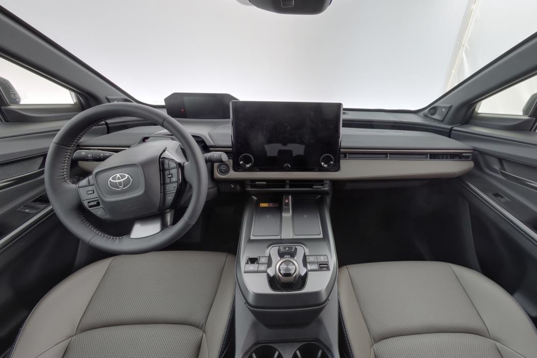 TOYOTA bZ4X Touring 2026