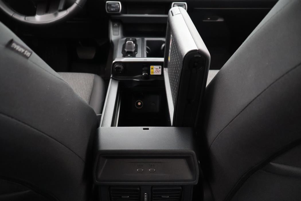 TOYOTA RAV4 2026