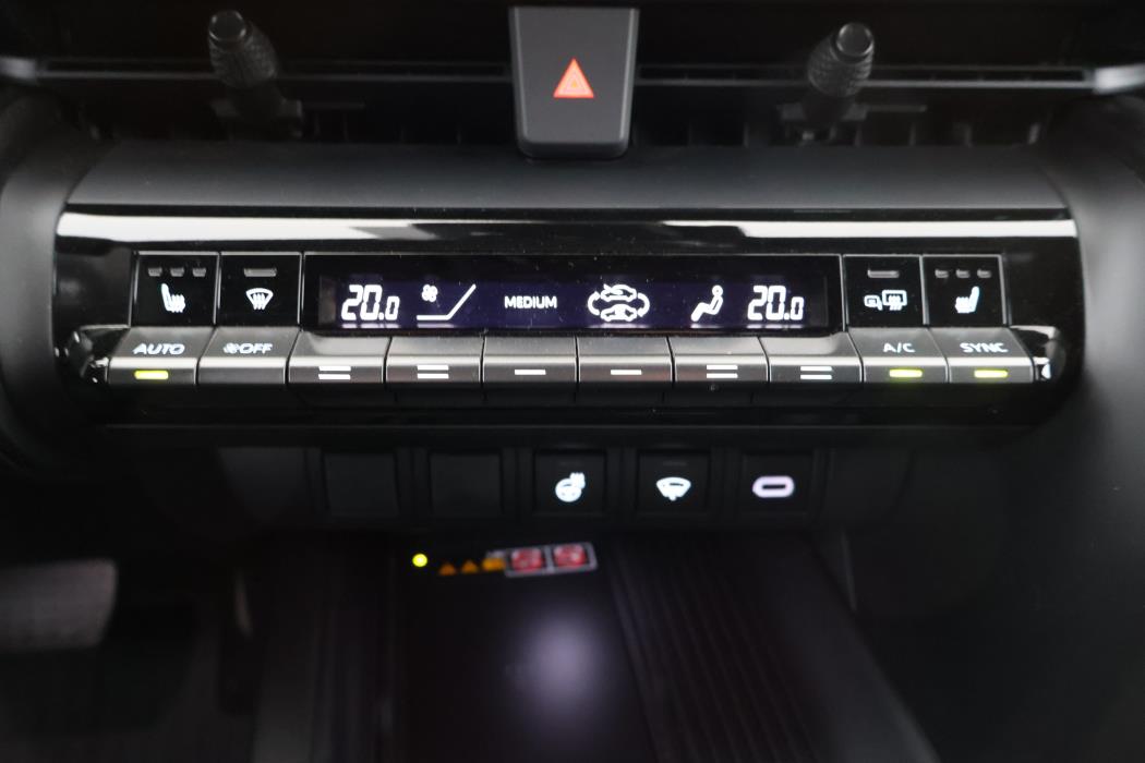 TOYOTA C-HR 2025