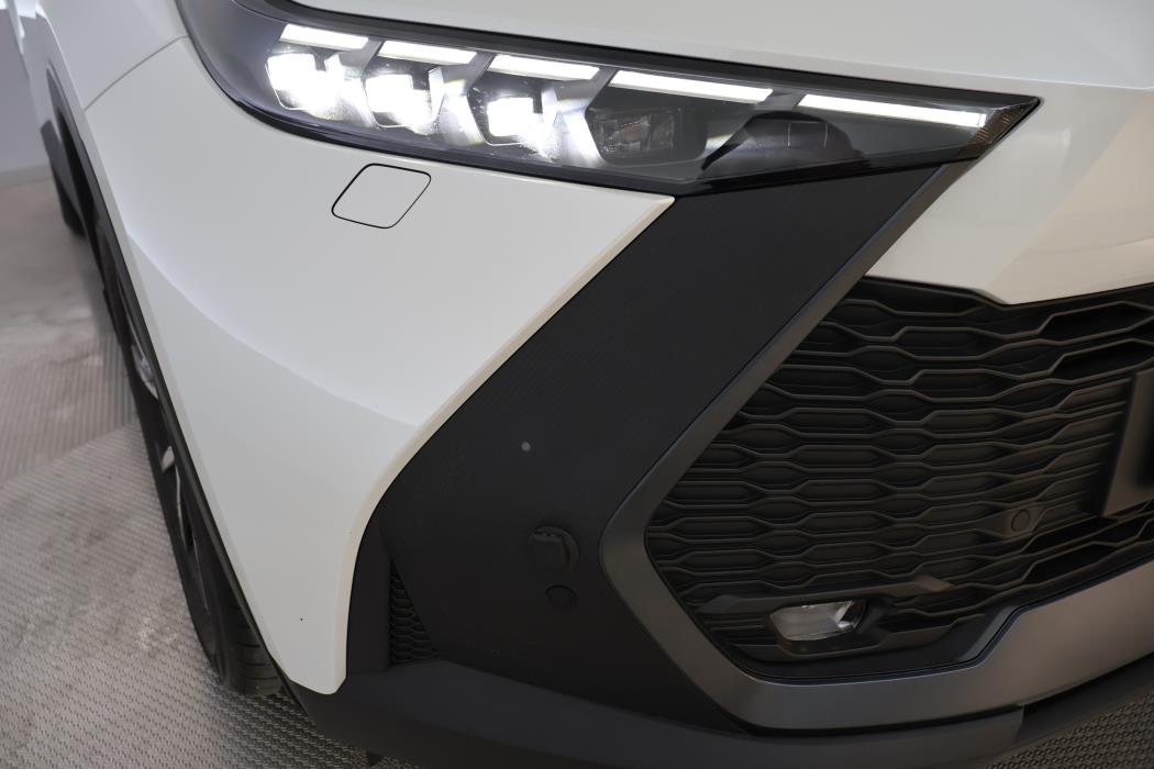 TOYOTA C-HR 2025
