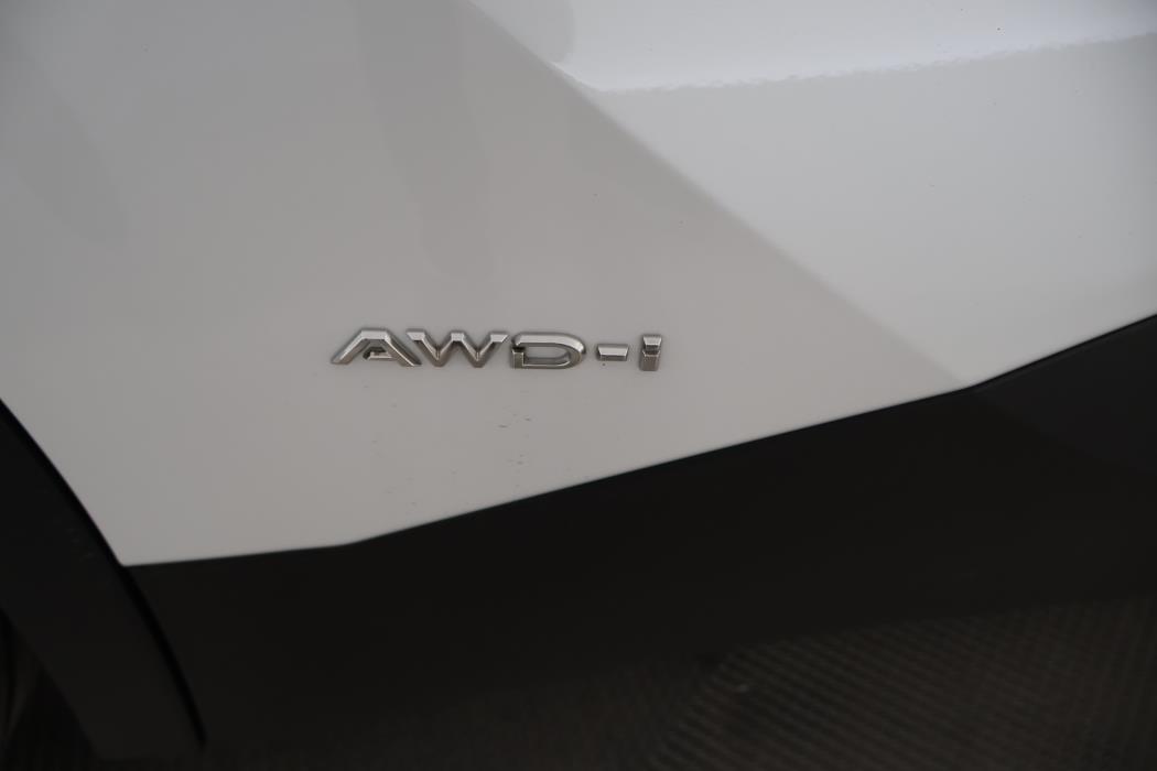 TOYOTA C-HR 2025