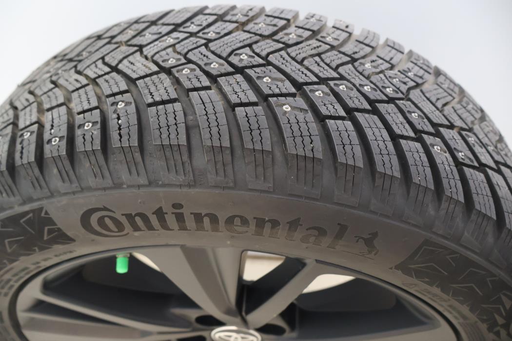 TOYOTA C-HR 2025