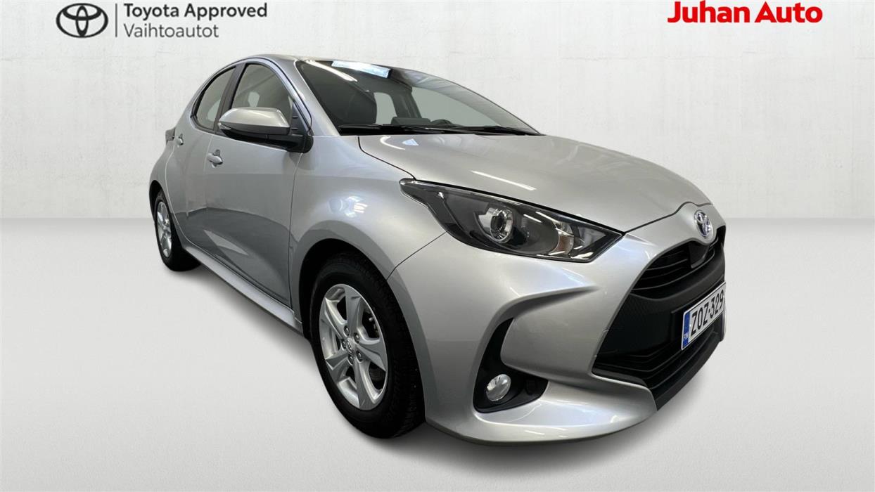 TOYOTA Yaris 2023