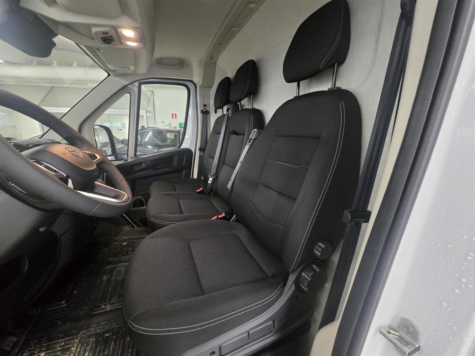 Toyota Proace MAX 2026