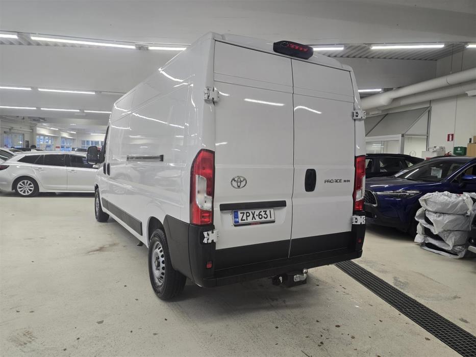 Toyota Proace MAX 2026