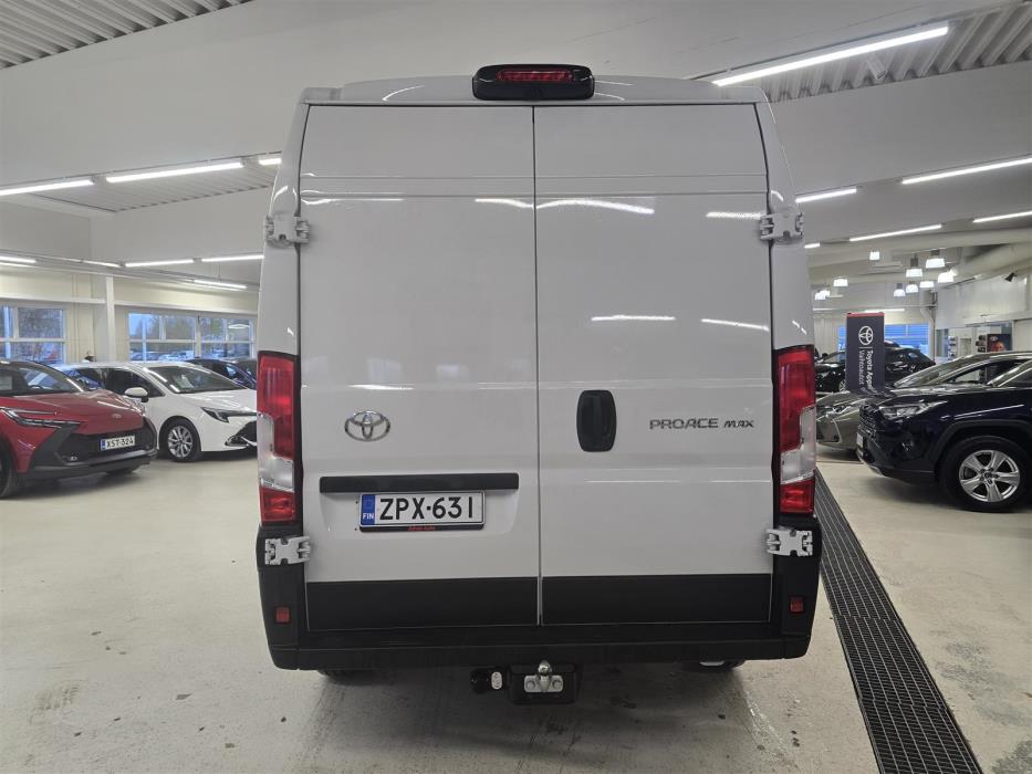 Toyota Proace MAX 2026