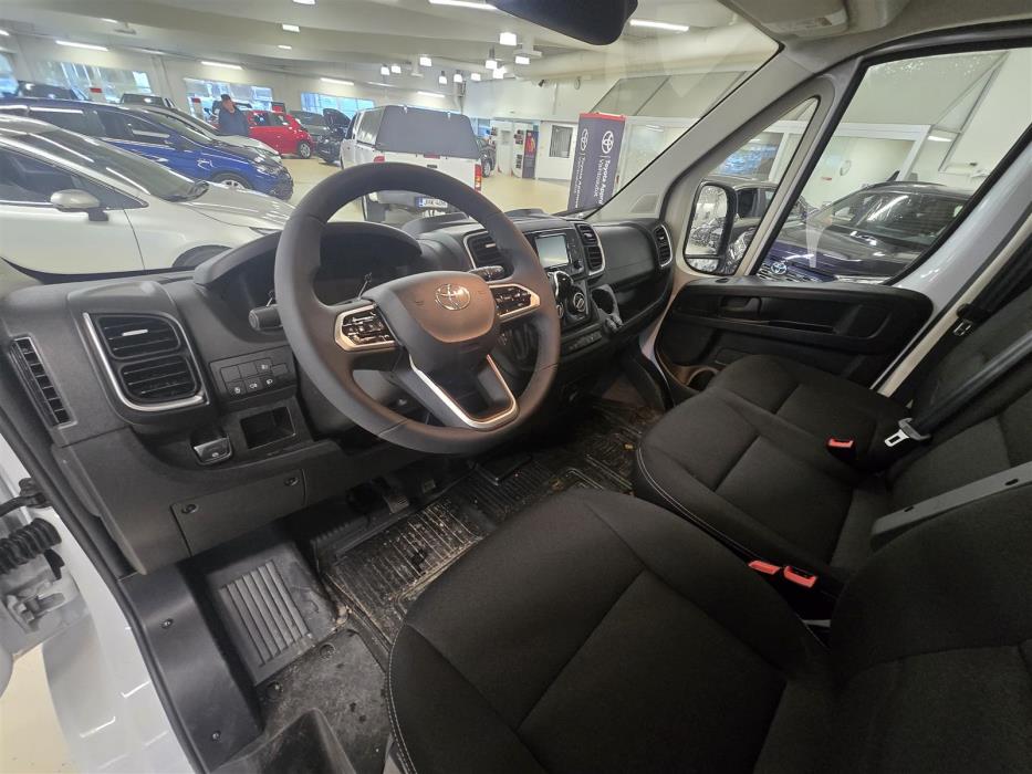 Toyota Proace MAX 2026