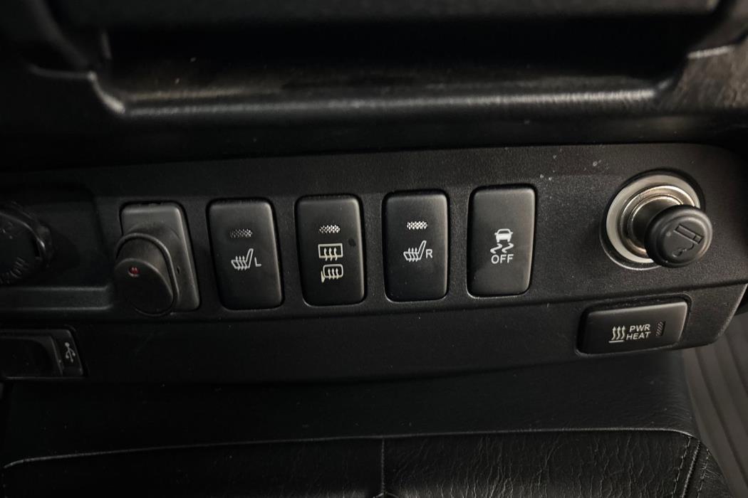 TOYOTA Hilux 2015