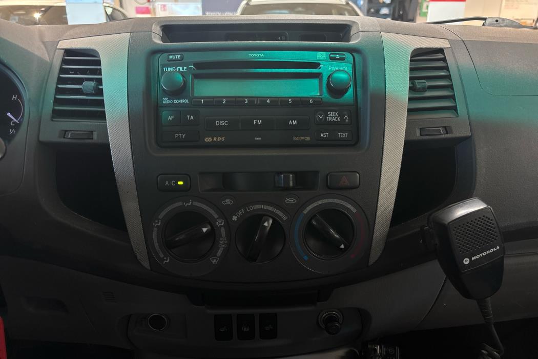 TOYOTA Hilux 2008