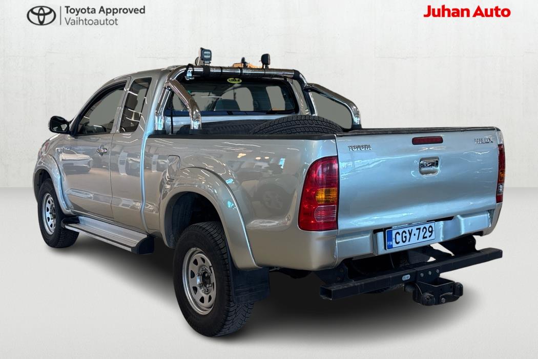 TOYOTA Hilux 2008