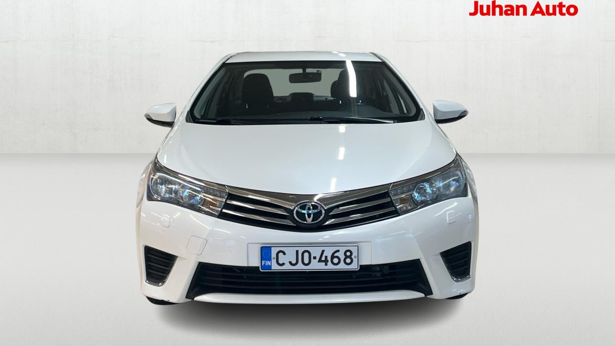 TOYOTA Corolla 2015