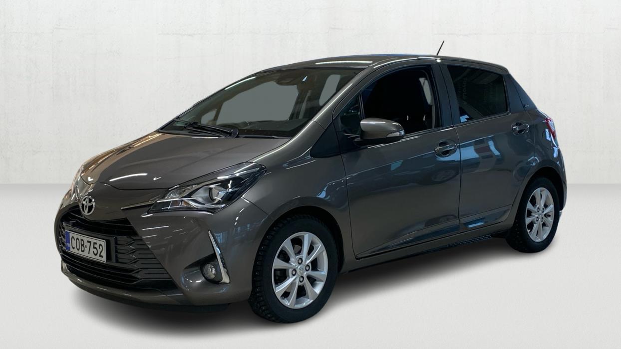 TOYOTA Yaris 2019