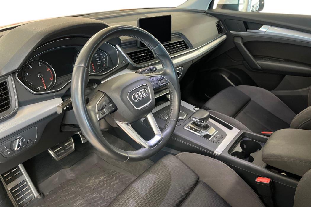 AUDI Q5 2018