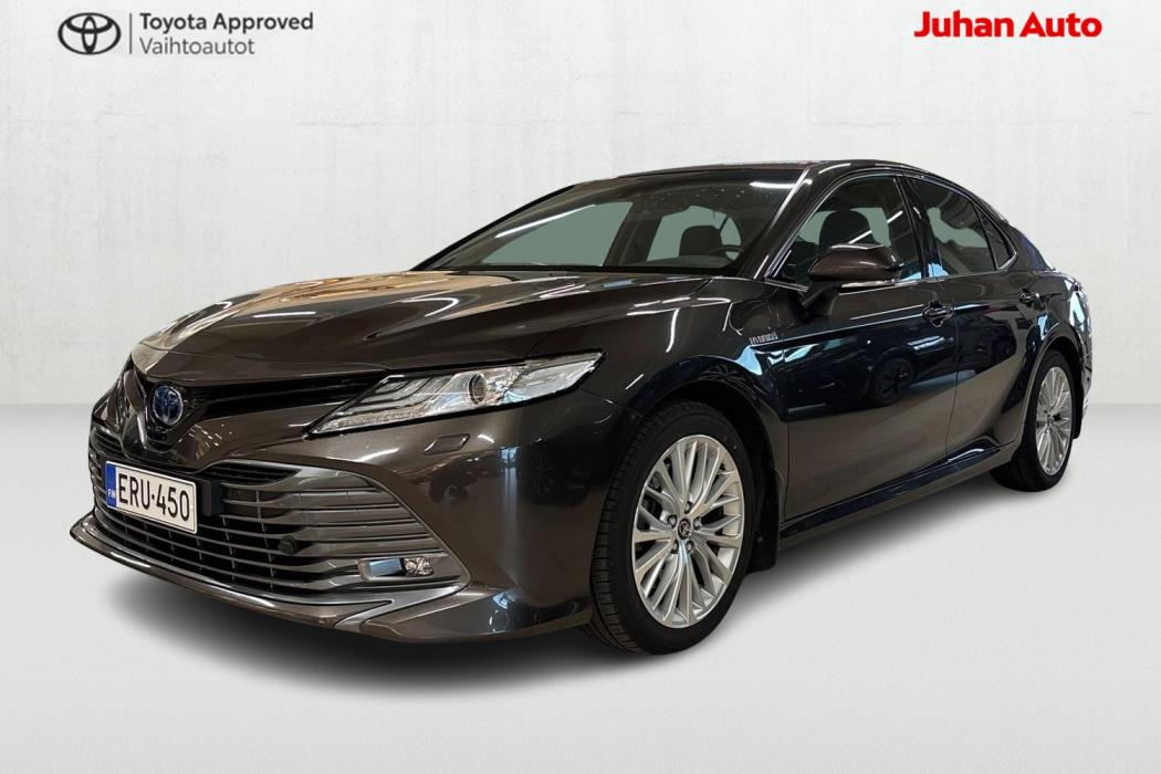 TOYOTA CAMRY 2020