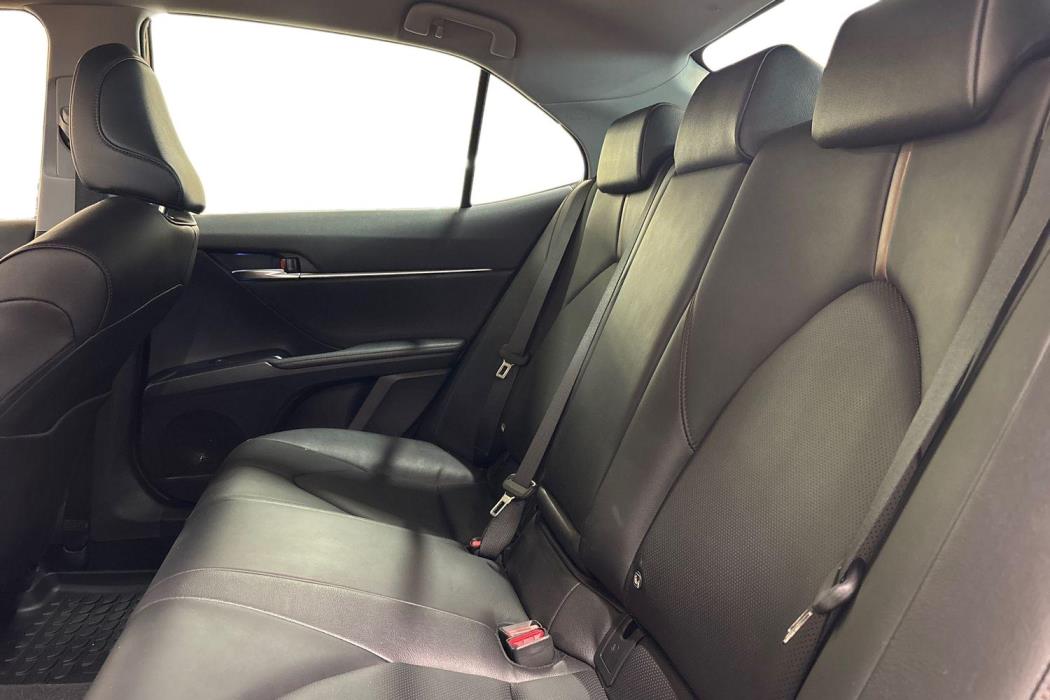 TOYOTA CAMRY 2020