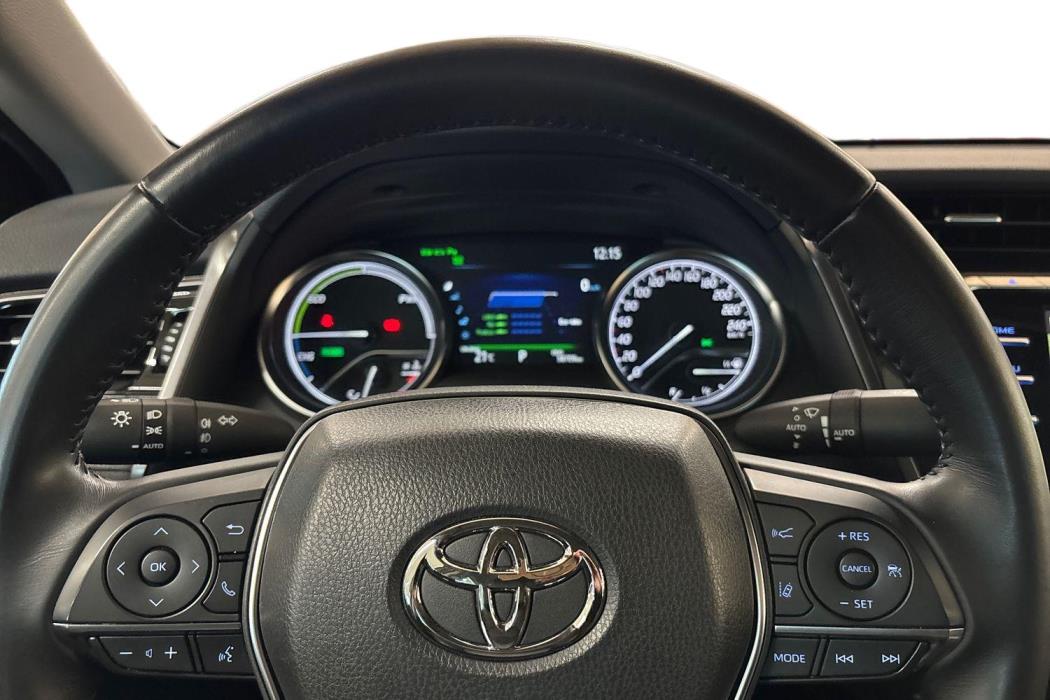 TOYOTA CAMRY 2020