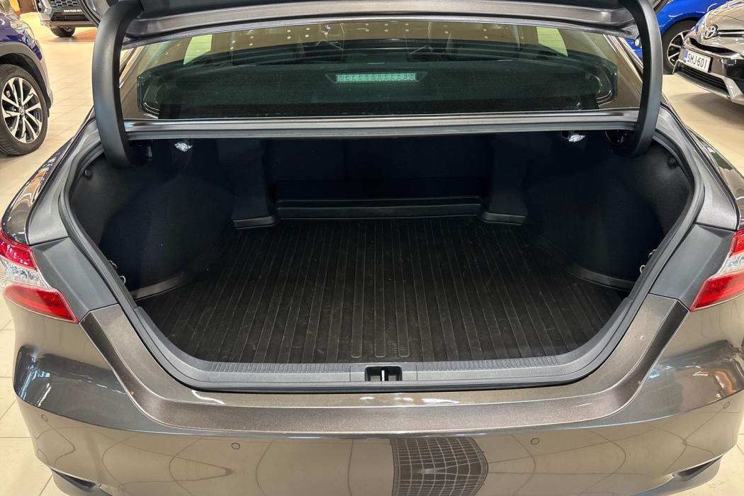 TOYOTA CAMRY 2020
