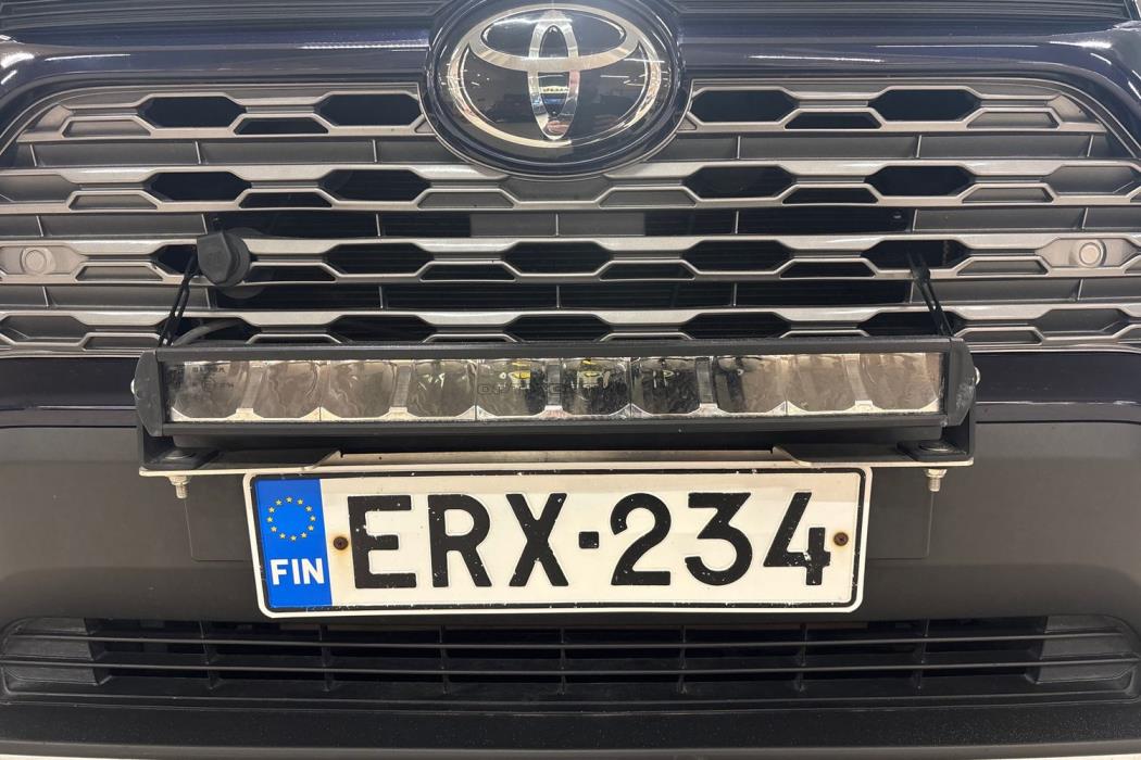 TOYOTA RAV4 2020