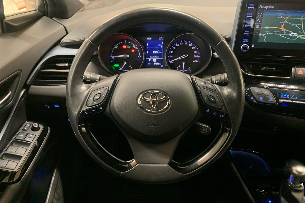 TOYOTA C-HR 2021
