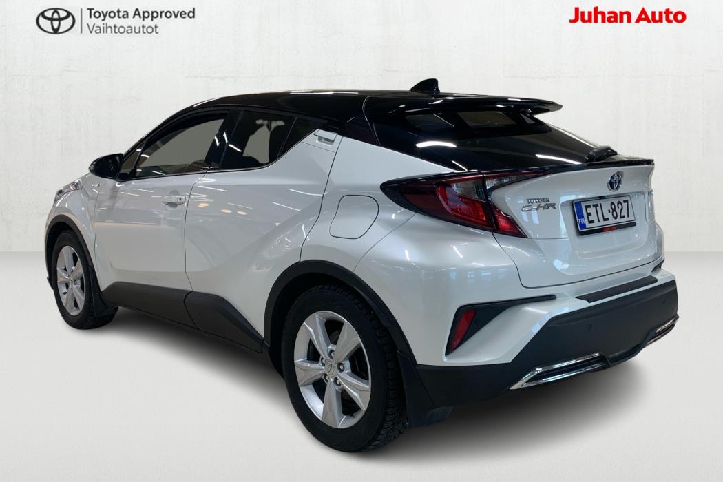 TOYOTA C-HR 2021