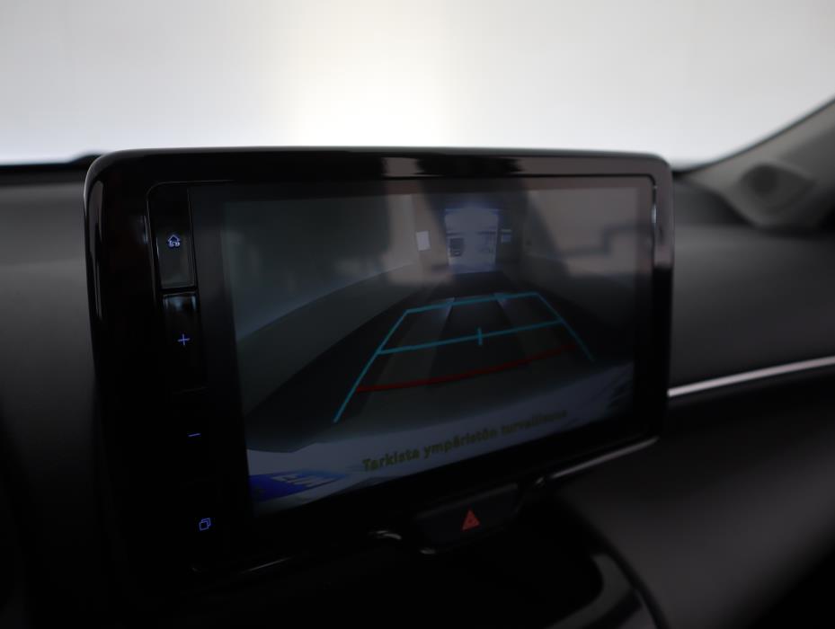 TOYOTA Yaris Cross 2022