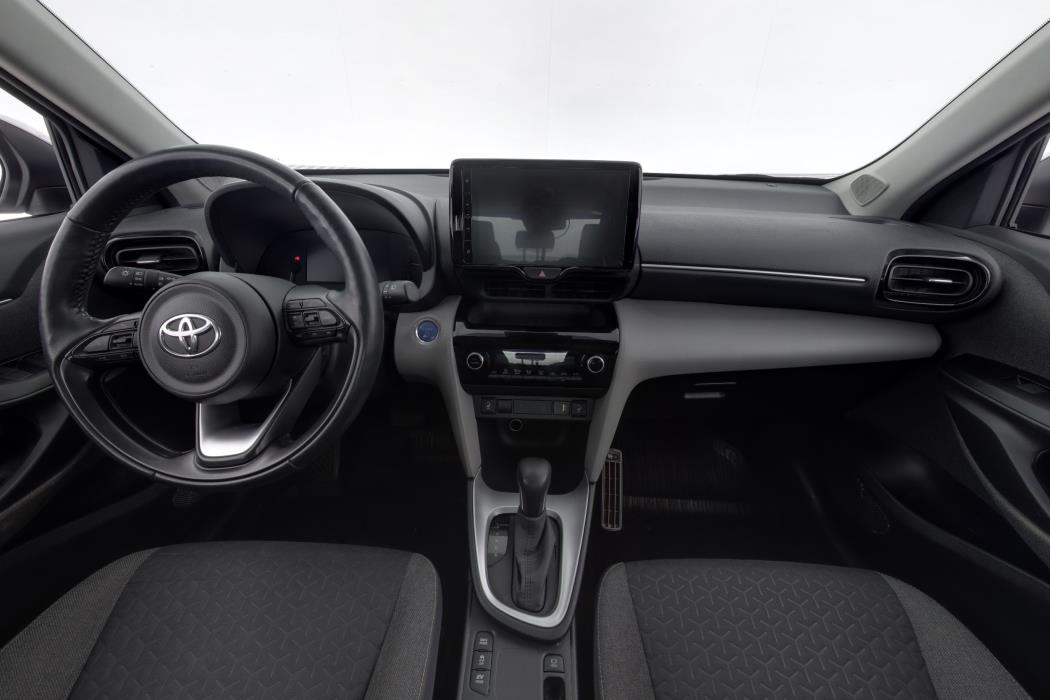 TOYOTA Yaris Cross 2022