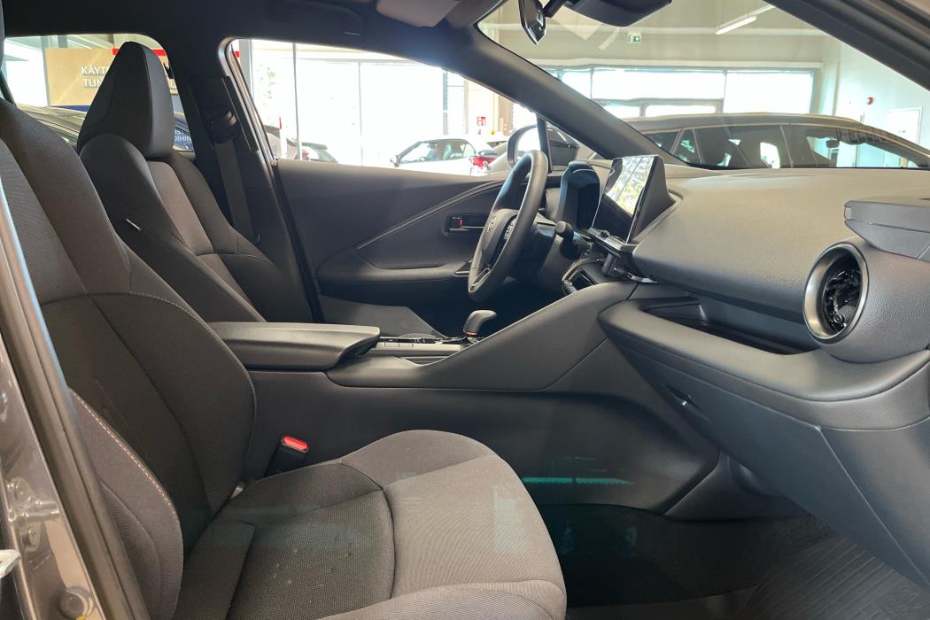 Toyota C-HR 2025