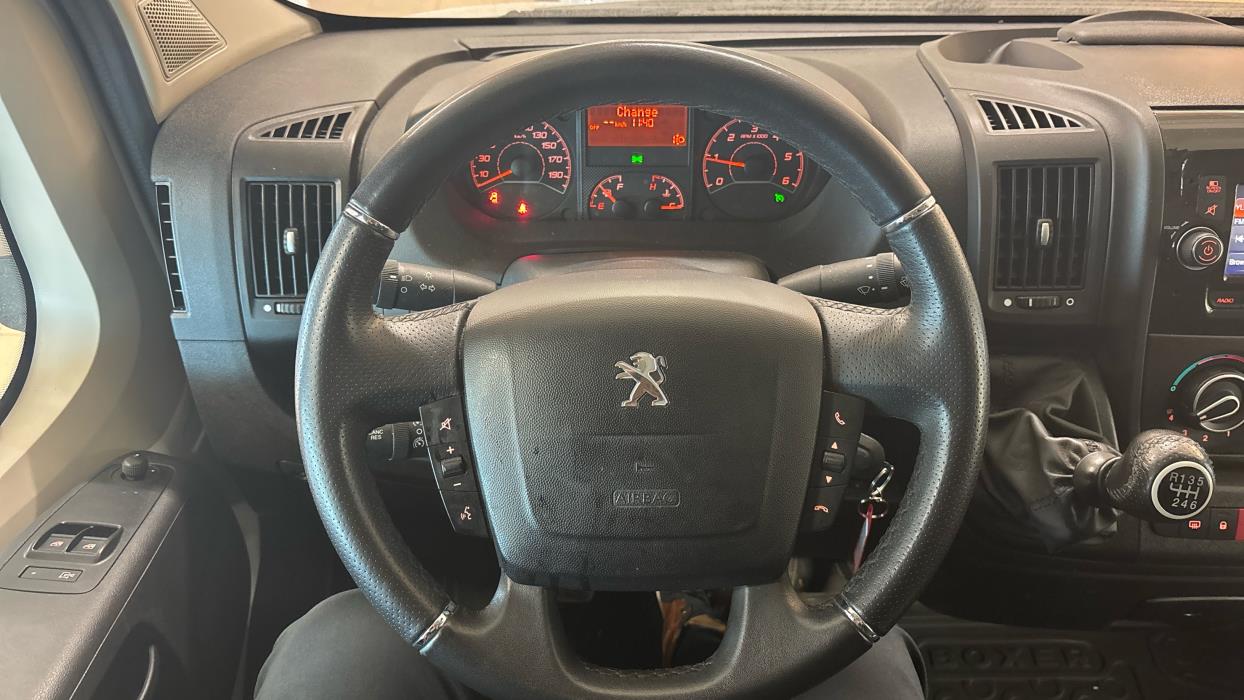 PEUGEOT BOXER 2021