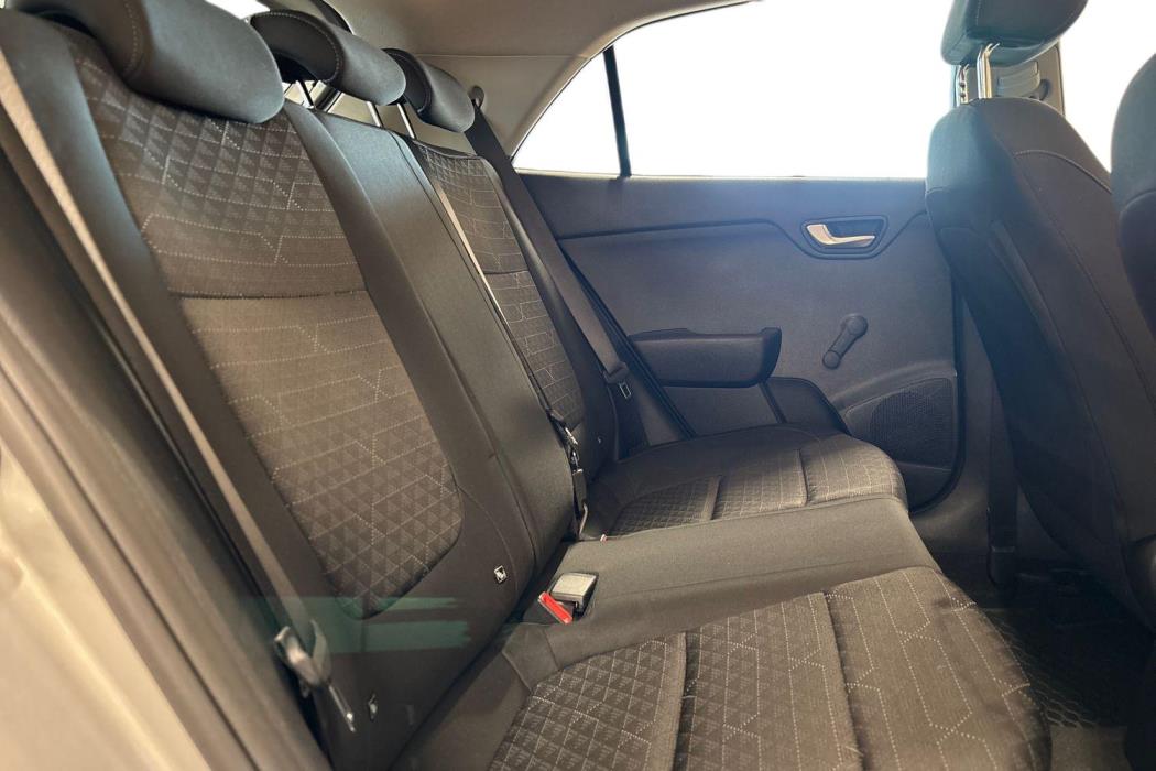 KIA RIO 2023