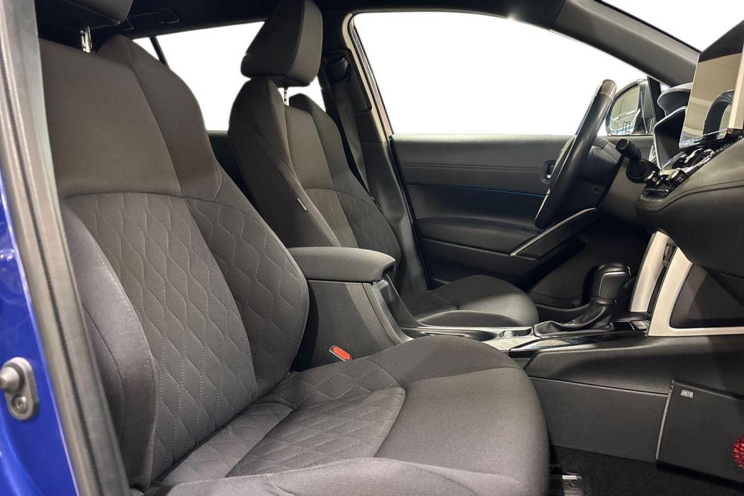 TOYOTA Corolla Cross 2023