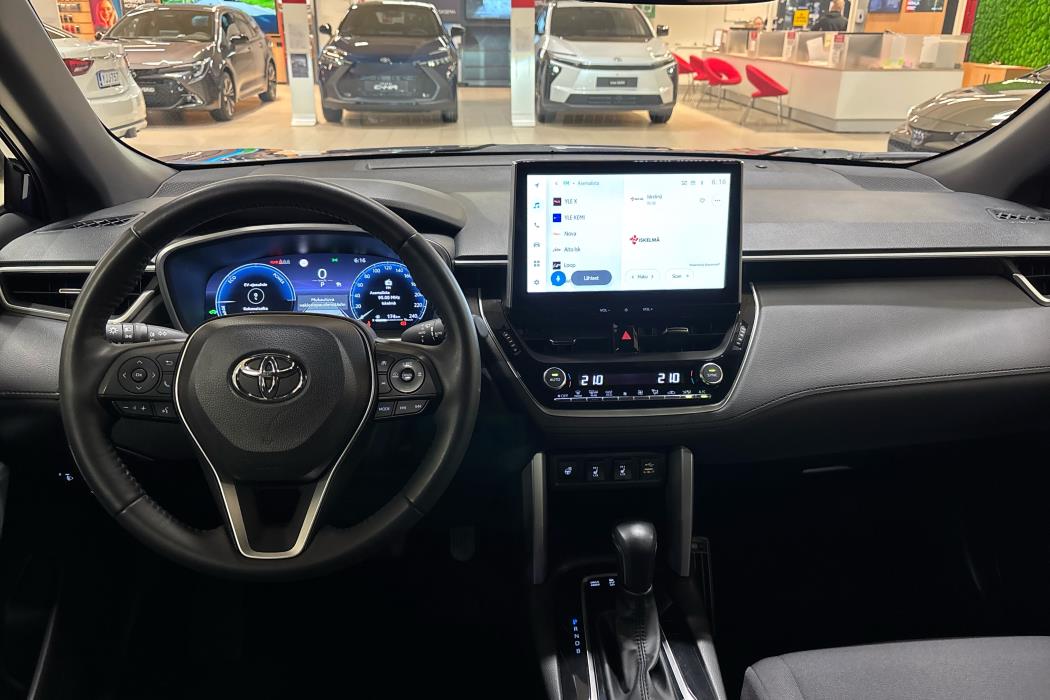 TOYOTA Corolla Cross 2023