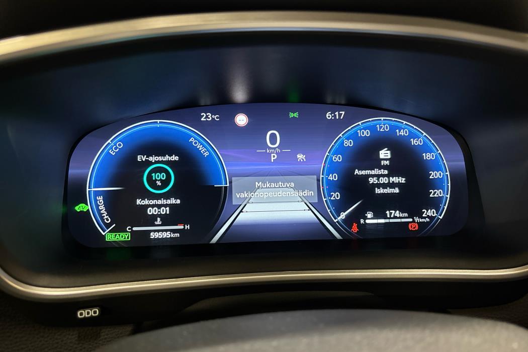 TOYOTA Corolla Cross 2023