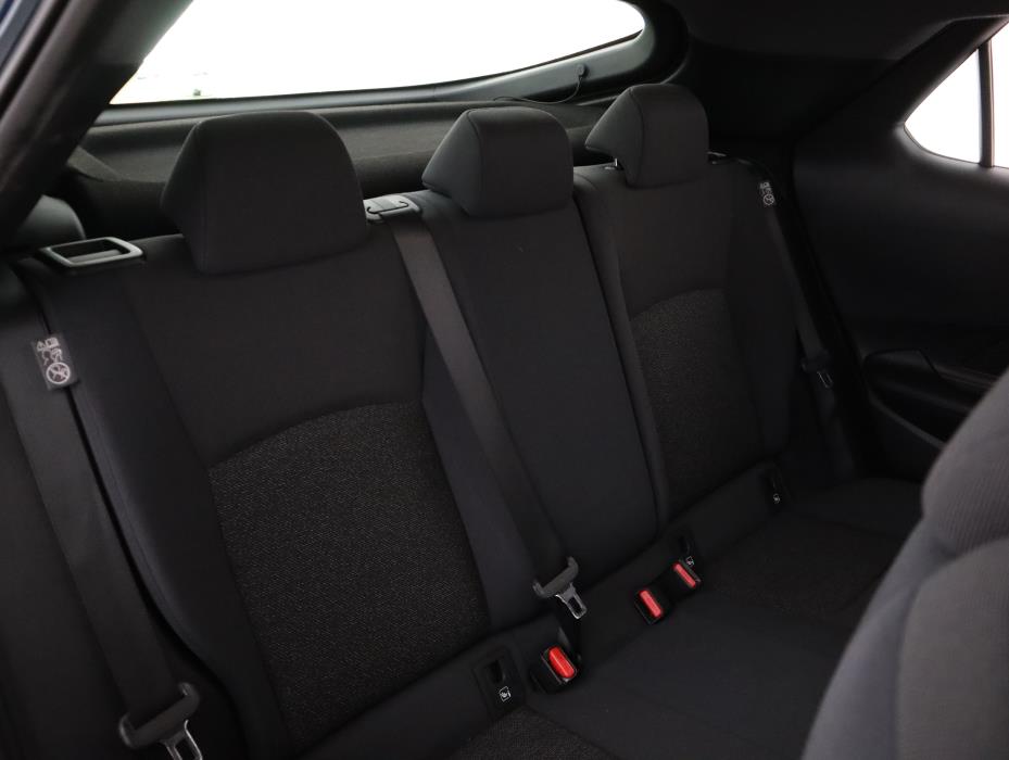 TOYOTA C-HR 2024
