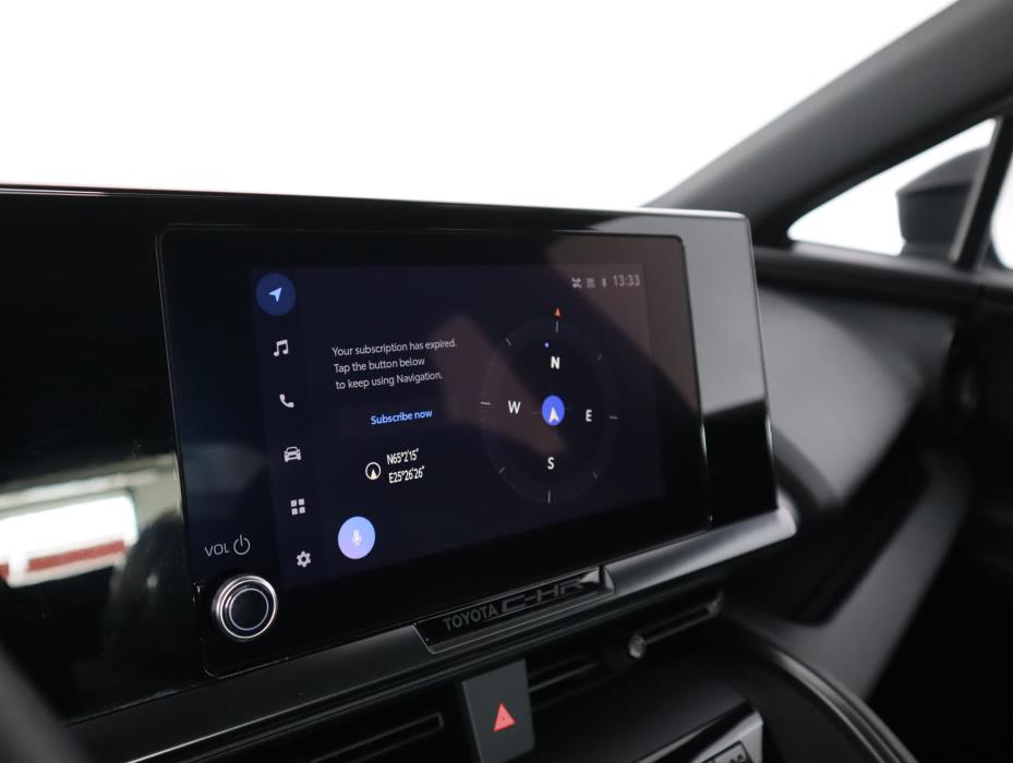 TOYOTA C-HR 2024