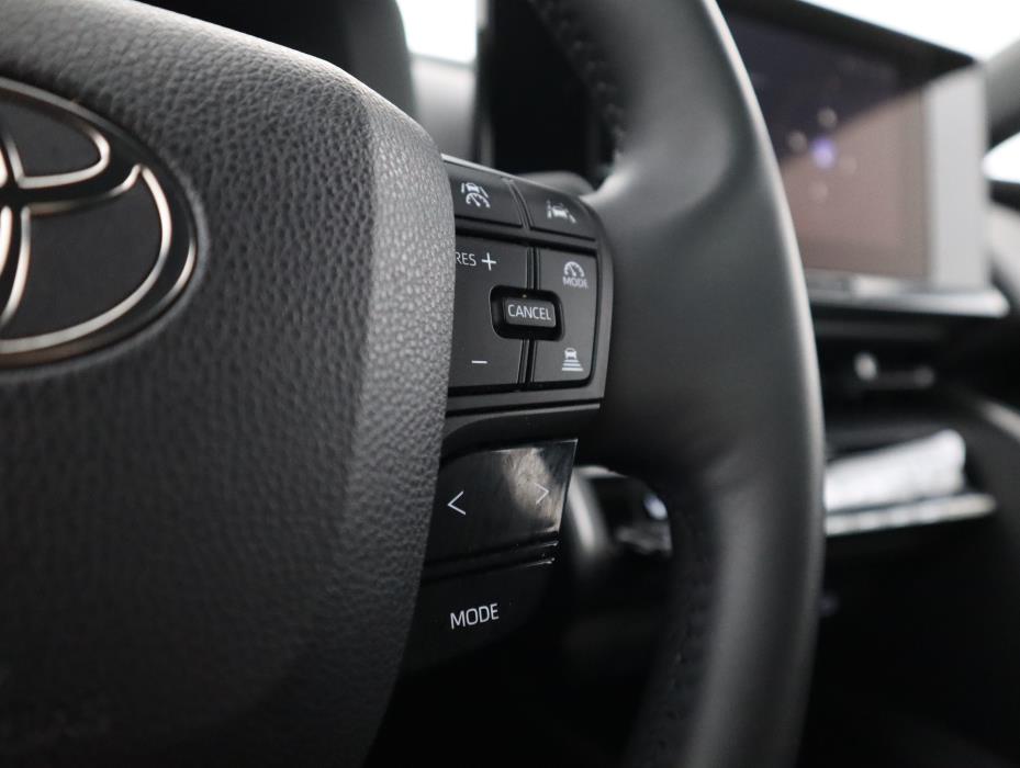 TOYOTA C-HR 2024