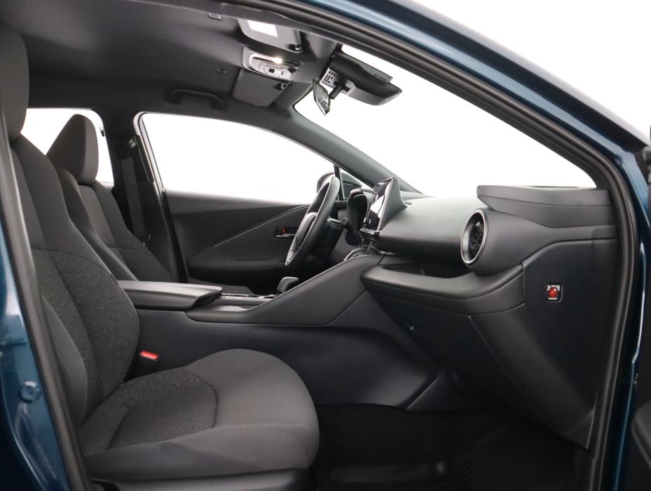TOYOTA C-HR 2024