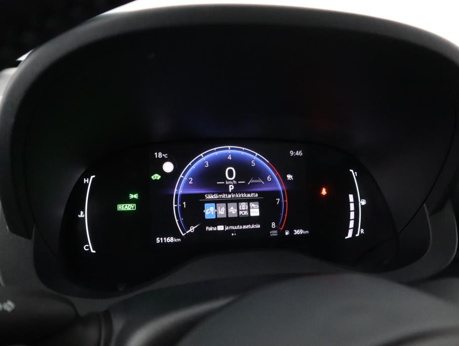 TOYOTA Yaris 2024