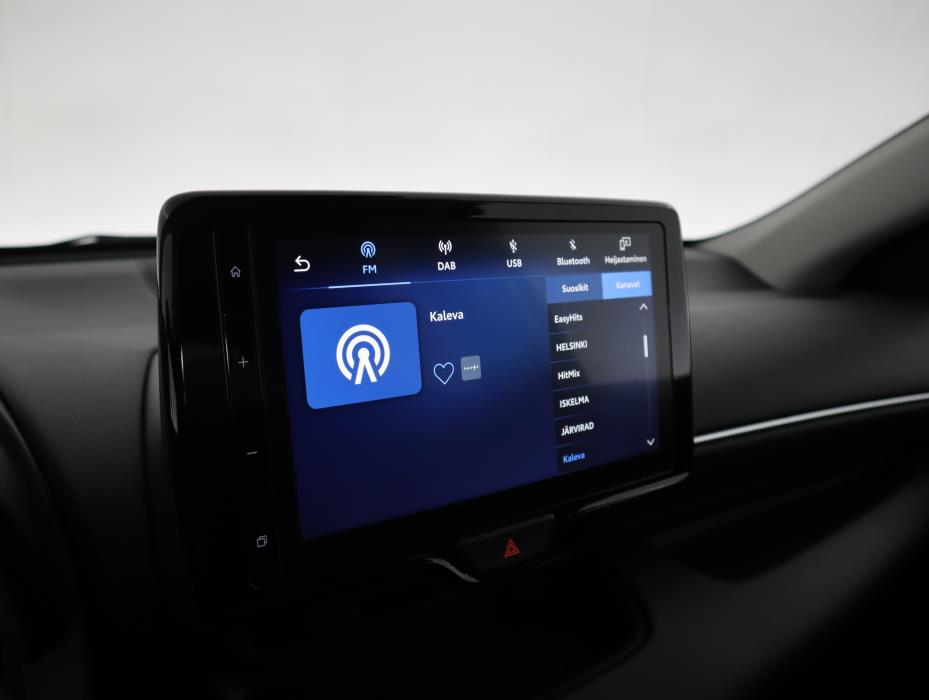 TOYOTA Yaris 2024